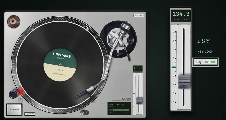 Turntable Classic avec un agrandissement du pitch, de l’affichage BPM et du bouton key lock.