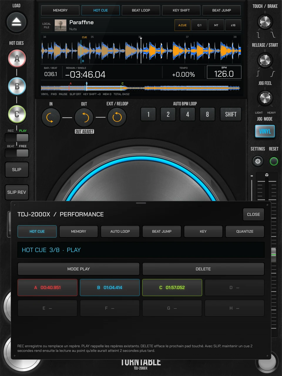 Le panneau Performance de Turntable TDJ, avec les huit emplacements Hot Cue.